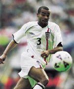 ���� ����