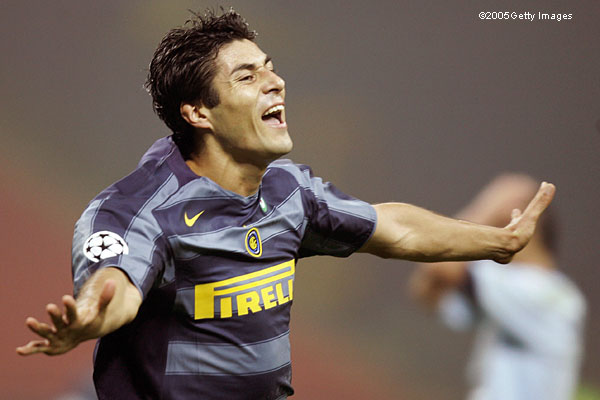 ����� ����