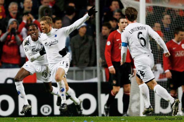 ����������