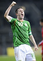 ����� ���