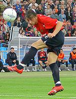 ����� ����