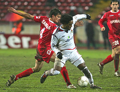 ������ ���