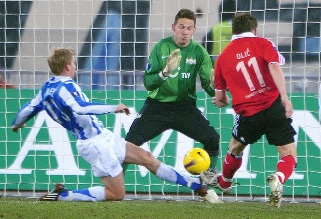 ����� ����